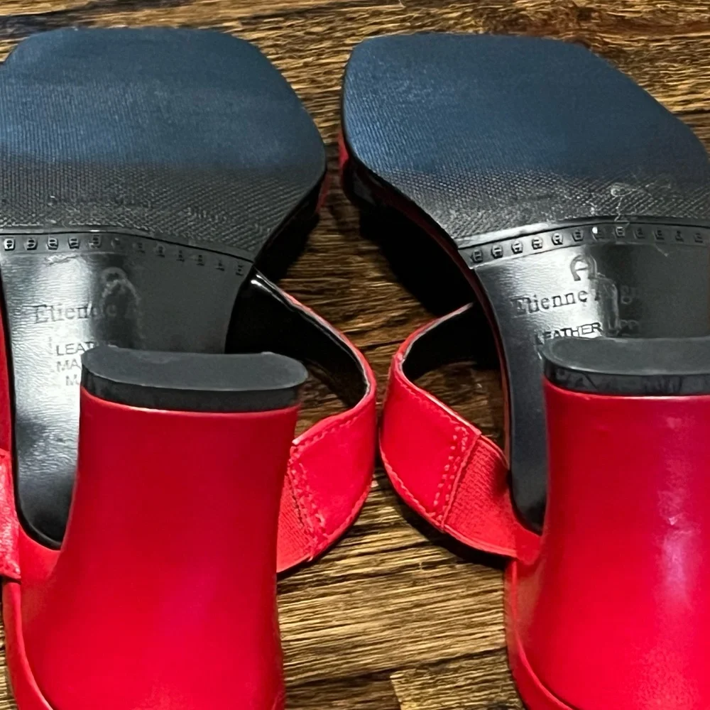 cute Red SZ 6 Etienne Aigner (never worn) - Picture 9 of 10